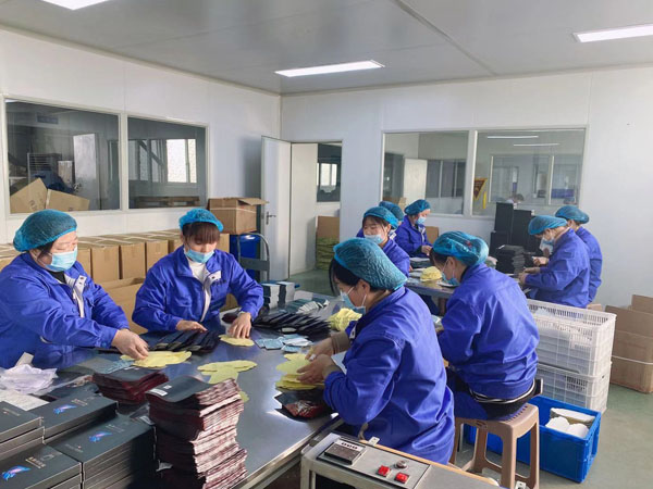 膏藥加工如何代加工？膏藥貼牌廠(chǎng)家這樣選不會(huì)錯(cuò)
